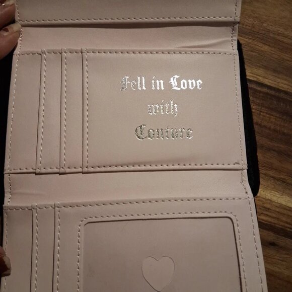 Juicy Couture All that Glitters Wristlet Wallet Liquorice & Silver *NWT* - Picture 2 of 6
